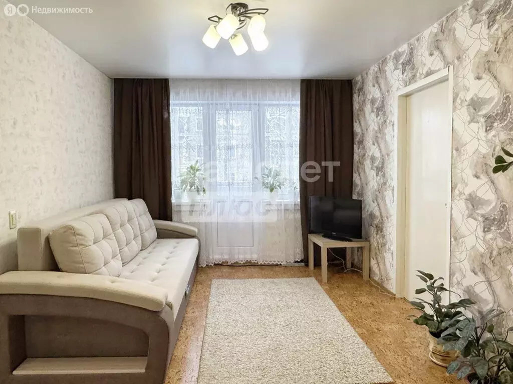 2-комнатная квартира: Киров, улица Защитников Отечества, 146 (44 м) - Фото 2