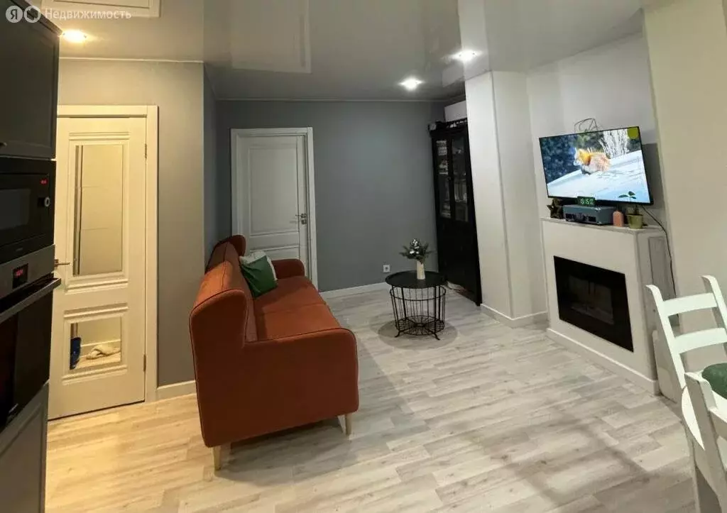 3-комнатная квартира: Тольятти, улица 40 лет Победы, 43А (70 м) - Фото 2