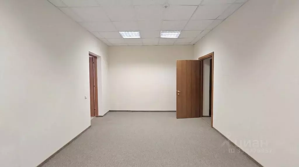 Офис в Москва Харьковский проезд, 2 (50 м) - Фото 2