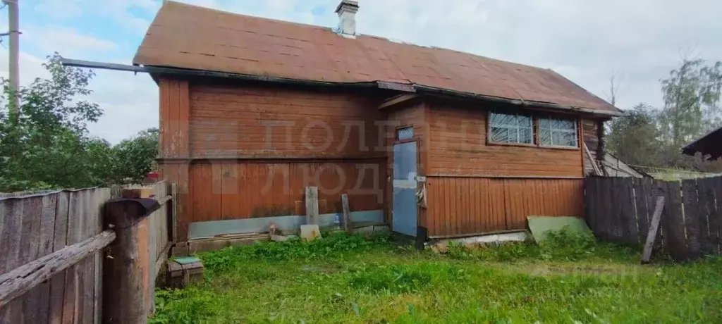 Дом в Новгородская область, Боровичский район, Волокское с/пос, д. ... - Фото 1