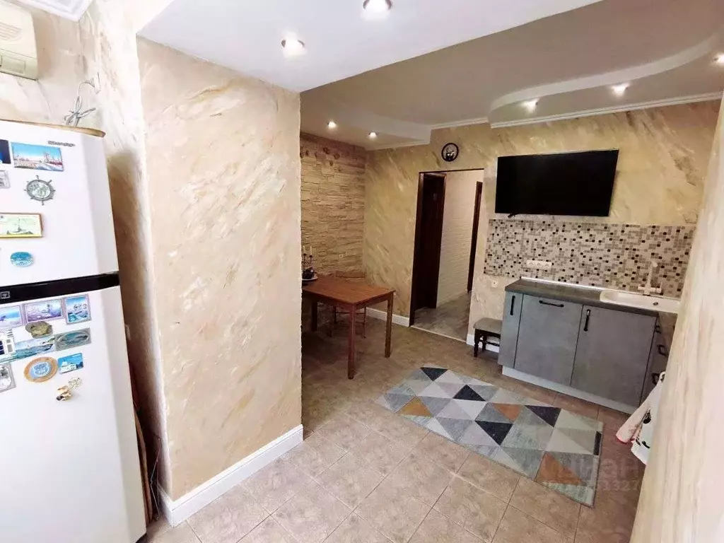 3-к кв. Белгородская область, Белгород ул. Щорса, 56 (76.4 м) - Фото 2