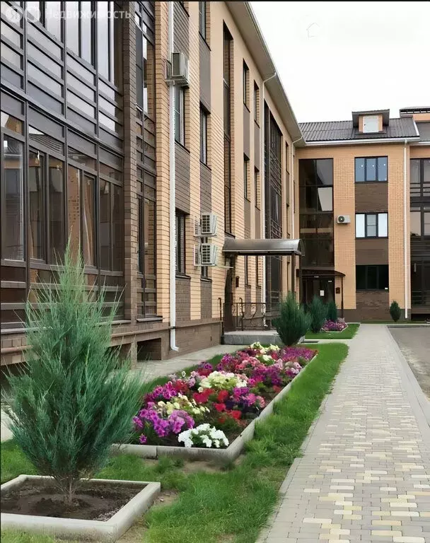 1-комнатная квартира: Миллерово, улица Декабристов, 4А/1к1 (30 м) - Фото 1