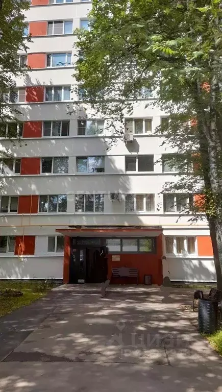 4-к кв. Москва ул. Обручева, 28К2 (71.6 м) - Фото 0