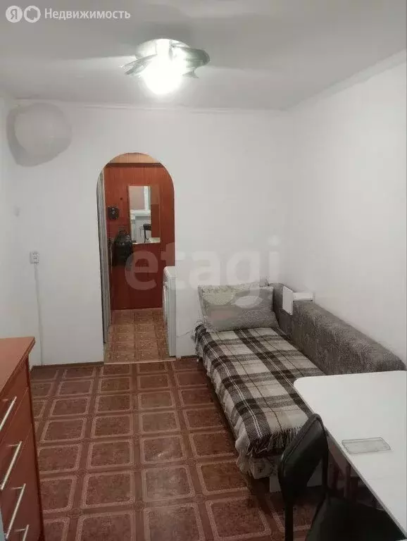 Квартира-студия: Тюмень, улица Республики, 241 (14.4 м) - Фото 0