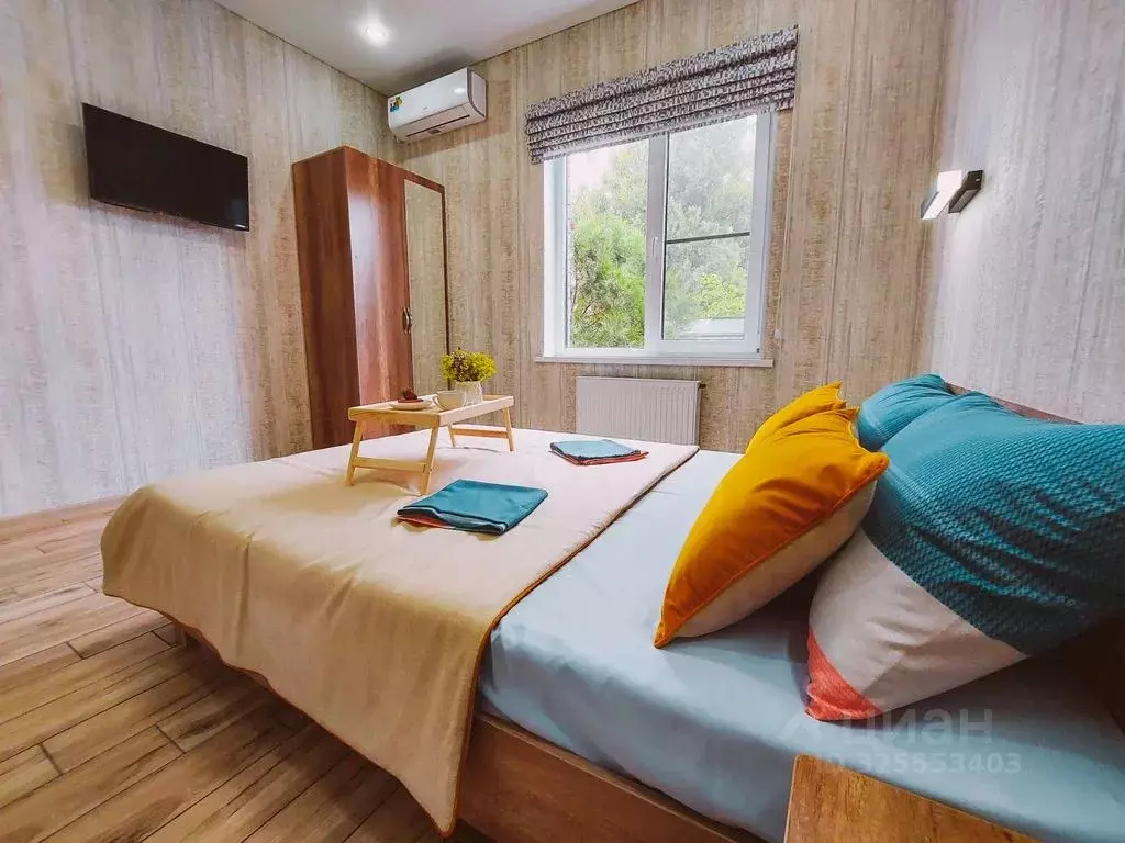 Дом в Краснодарский край, Ейский район, Должанская ст-ца Октябрьская ... - Фото 1