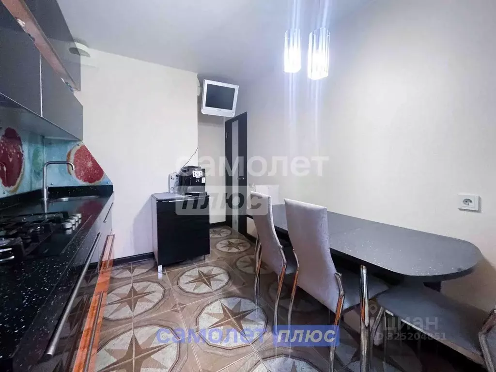 3-к кв. Чувашия, Чебоксары Кукшумская ул., 21 (69.5 м) - Фото 2