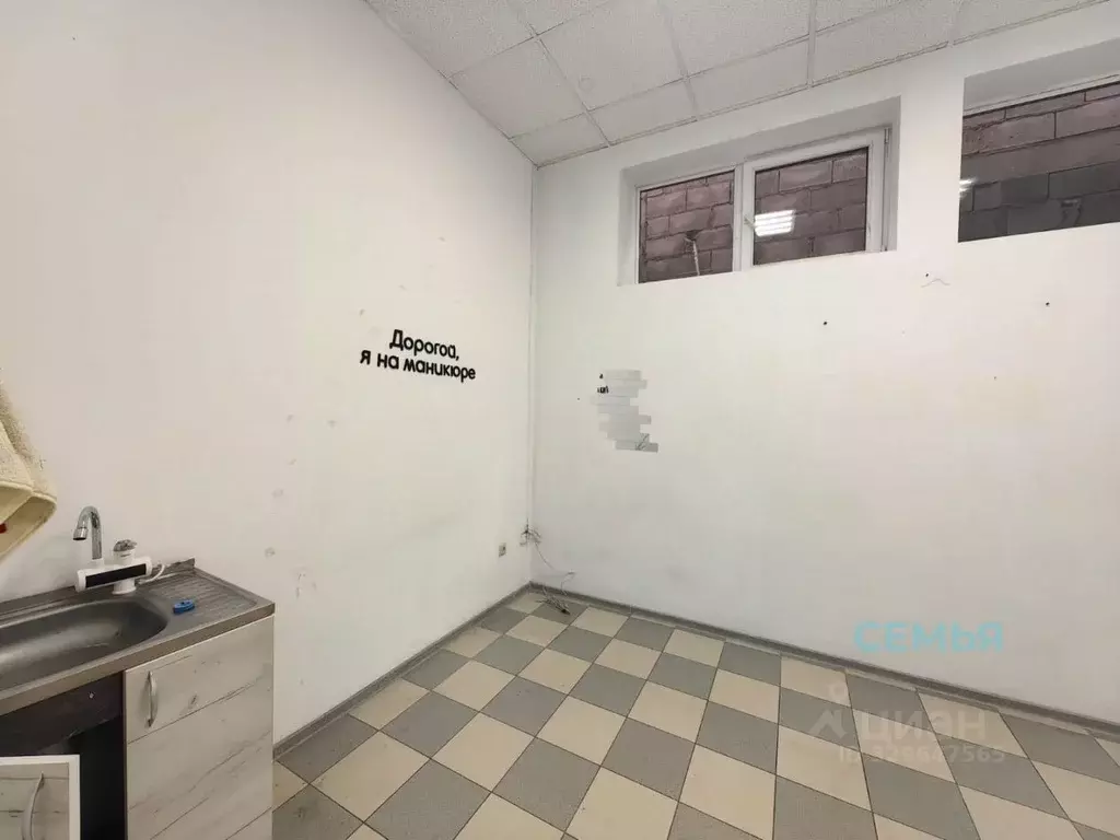 Помещение свободного назначения в Северная Осетия, Владикавказ ул. ... - Фото 2