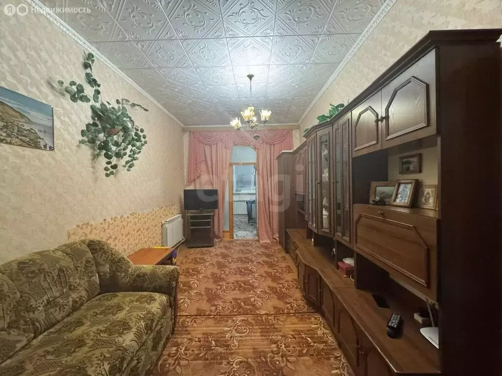 3-комнатная квартира: Мирное, улица Белова, 12Б (71 м) - Фото 1