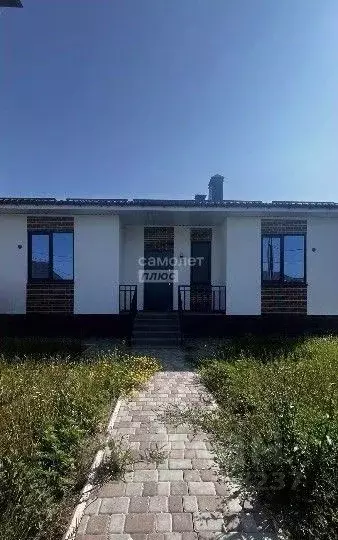 Дом в Краснодарский край, Новороссийск городской округ, Натухаевская ... - Фото 0