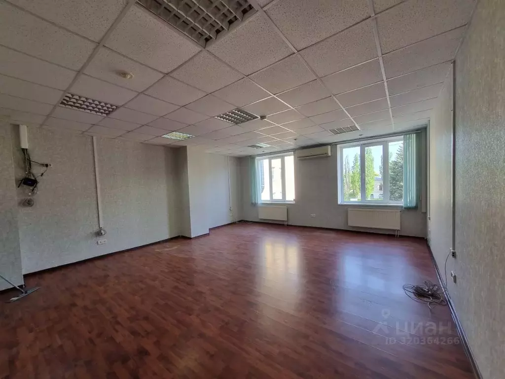 Офис в Ставропольский край, Ставрополь ул. Ленина, 219 (40 м) - Фото 1