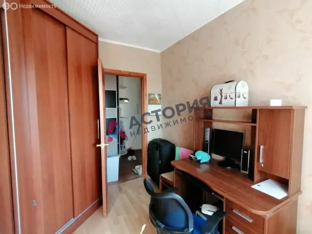 4-комнатная квартира: Ясногорск, Заводская улица, 21 (65 м) - Фото 1