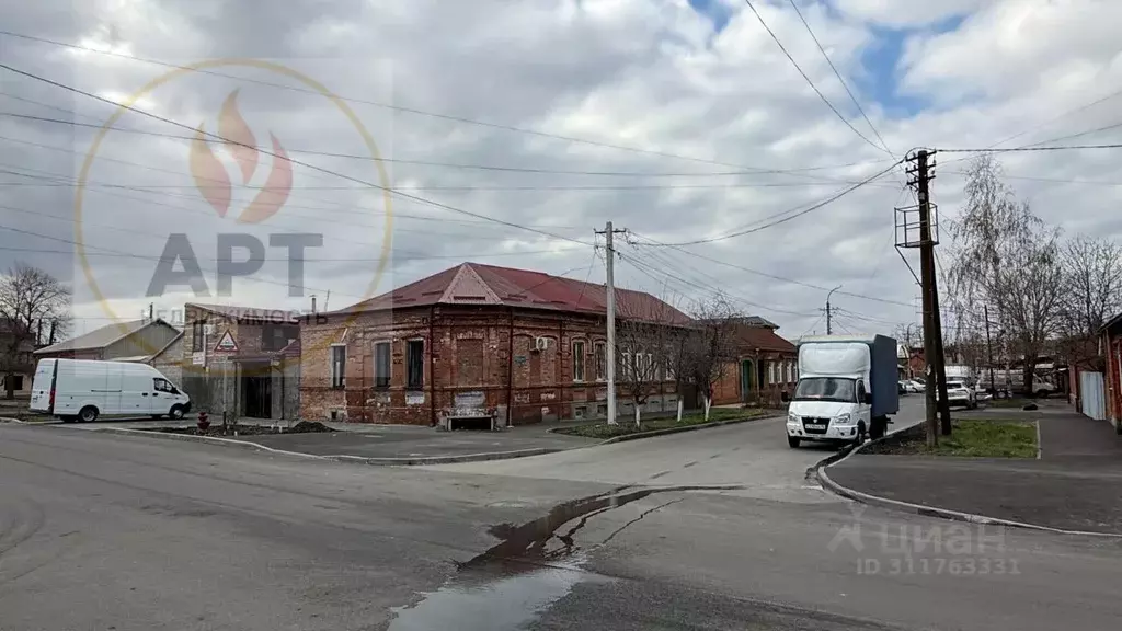 Дом в Северная Осетия, Владикавказ ул. Герасимова, 37 (90 м) - Фото 1