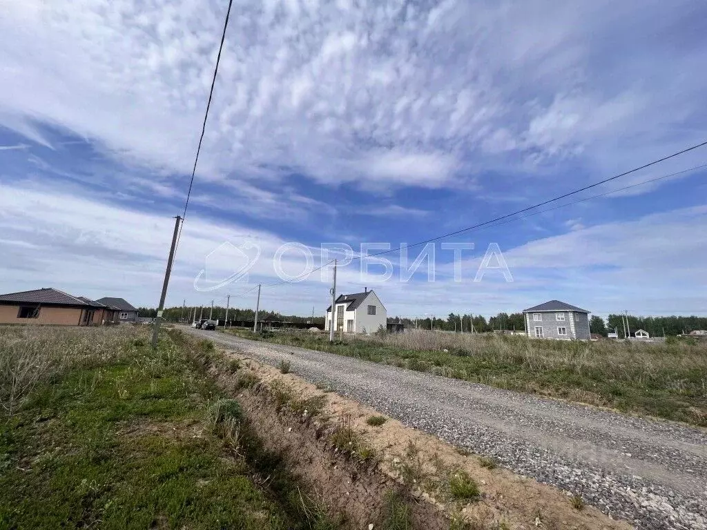 Участок в Тюменская область, Тюменский район, д. Малиновка, Малиновка ... - Фото 0