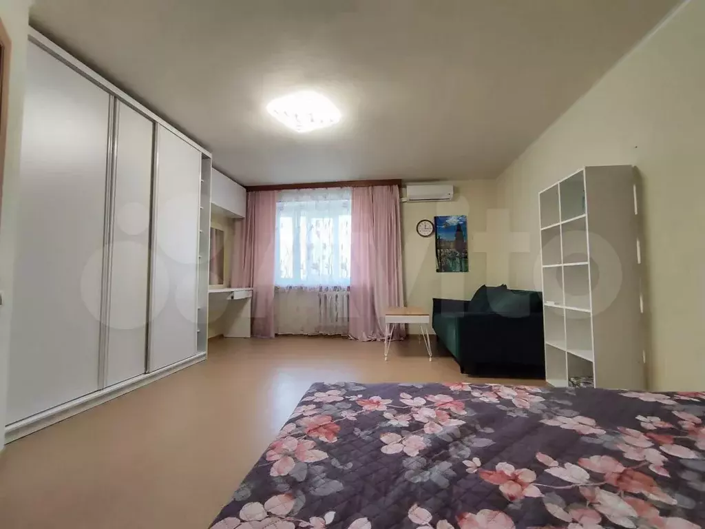 1-к. квартира, 40 м, 4/9 эт. - Фото 1
