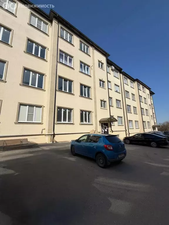 3-комнатная квартира: Нальчик, район Горная, Солнечная улица, 8к2 (62 ... - Фото 2