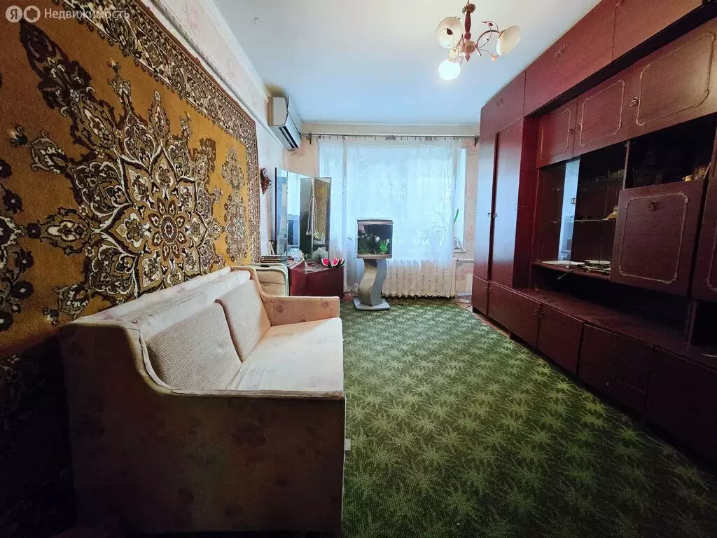 3-комнатная квартира: Армавир, улица 30 лет Победы, 17 (70 м) - Фото 1