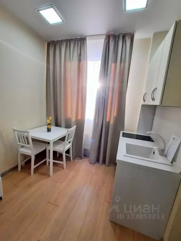 Комната Ямало-Ненецкий АО, Ноябрьск ул. Энтузиастов, 26 (15.0 м) - Фото 2