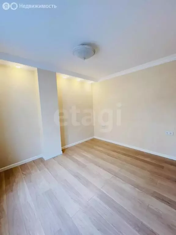 3-комнатная квартира: Якутск, улица Пушкина, 28 (75 м) - Фото 2