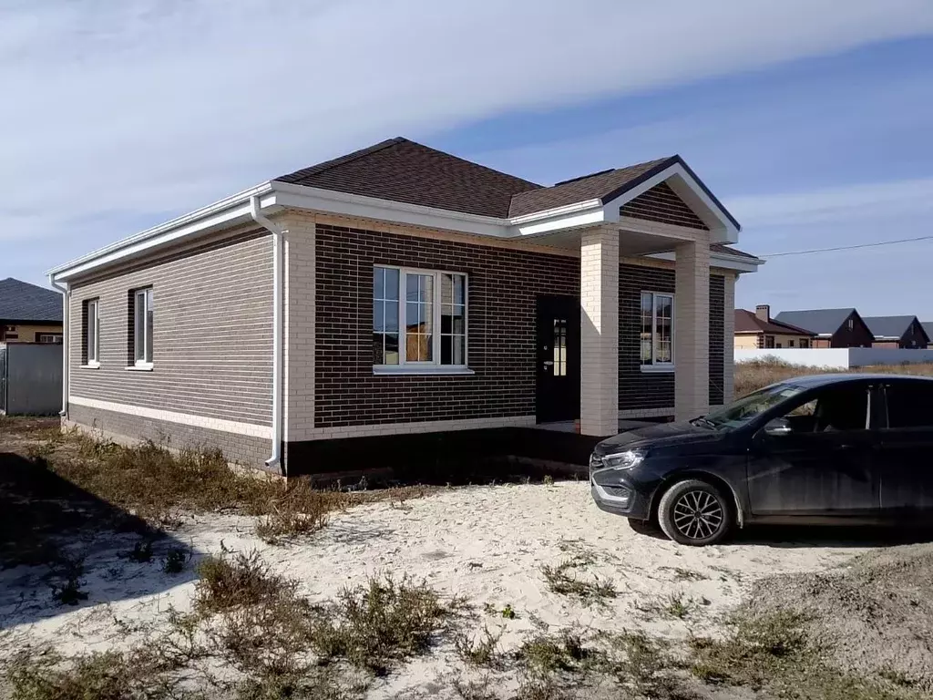 Дом в Ростовская область, Неклиновский район, с. Новобессергеневка ул. ... - Фото 1