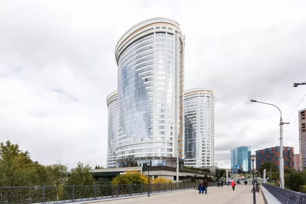 Гараж в Новосибирская область, Новосибирск ул. Сибревкома, 9 (14 м) - Фото 1