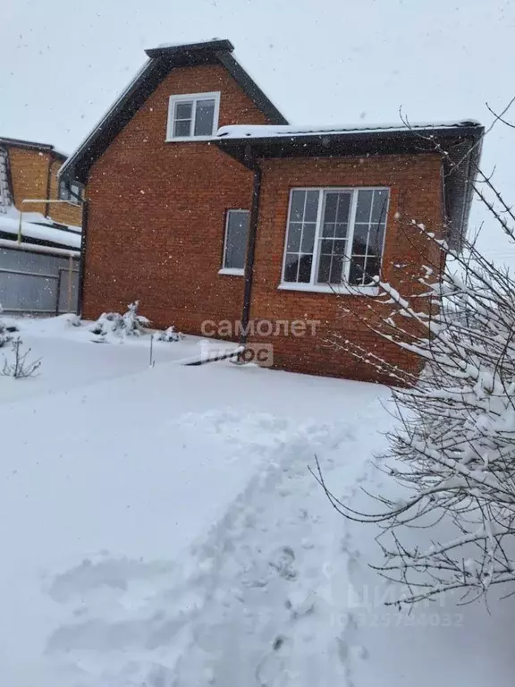 Дом в Краснодарский край, Динская ст-ца ул. Суворова, 222А (100 м) - Фото 2