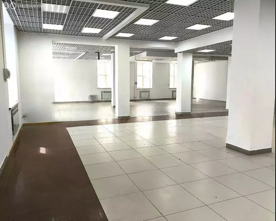 Офис (100 м) - Фото 1