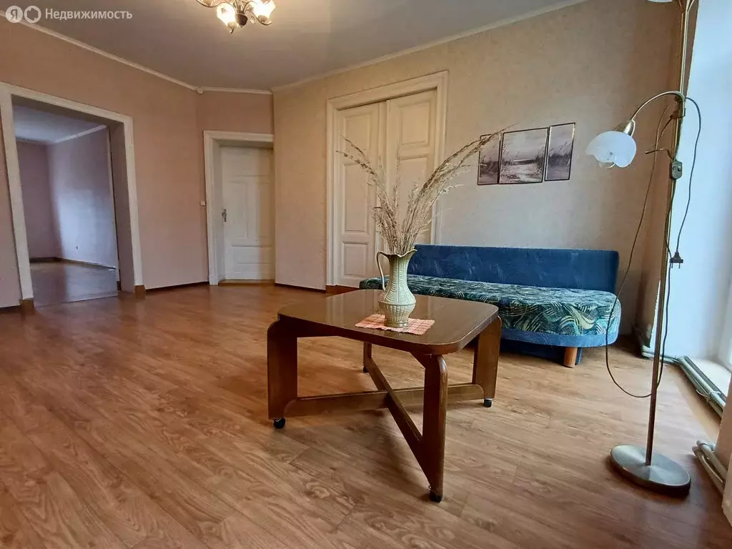 3-комнатная квартира: Советск, улица Жуковского, 10 (85.2 м) - Фото 0