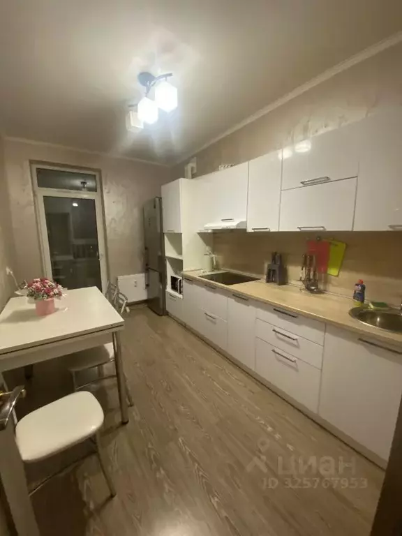 2-к кв. Башкортостан, Нефтекамск ул. Строителей, 31 (58.0 м) - Фото 2