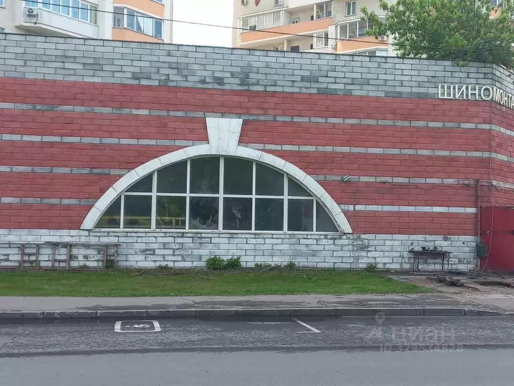 Гараж в Москва Краснобогатырская ул., 9 (17 м) - Фото 2