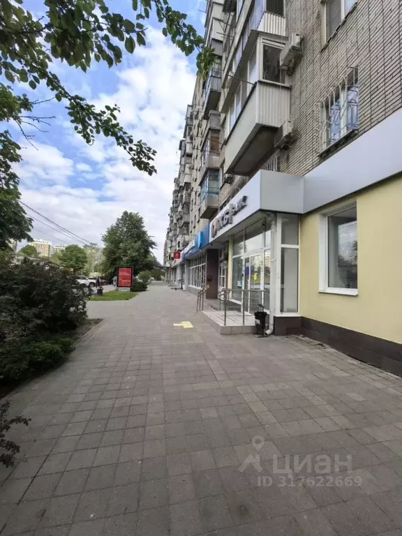 Торговая площадь в Краснодарский край, Краснодар ул. Селезнева, 70 ... - Фото 0