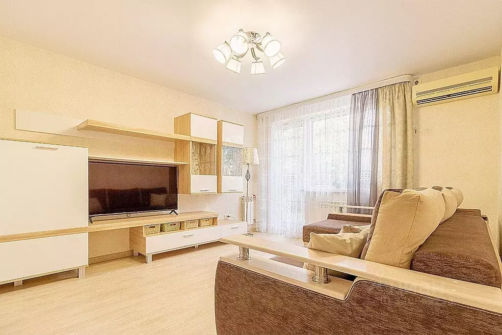 4-к кв. Волгоградская область, Волжский Пионерская ул., 33 (57.8 м) - Фото 1