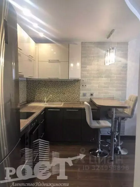 2-к кв. Приморский край, Артем ул. Бабушкина, 32 (56.2 м) - Фото 2