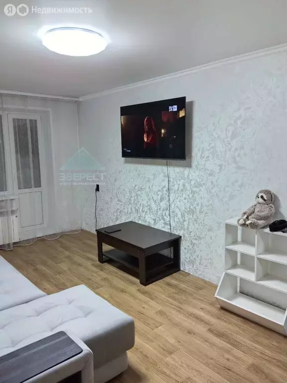 2-комнатная квартира: Черногорск, проспект Космонавтов, 8А (45 м) - Фото 2