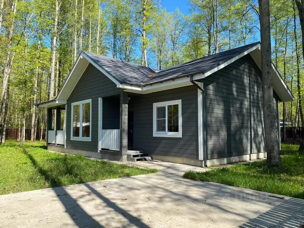 Дом в Калужская область, Жуковский район, Истье с/пос, д. Миньково, ... - Фото 1