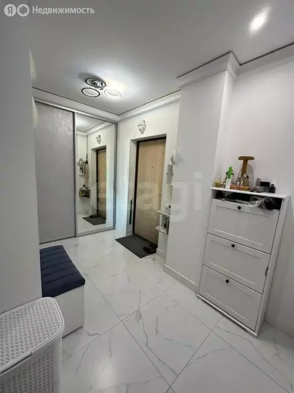 2-комнатная квартира: Якутск, улица Крупской, 37 (66 м) - Фото 2