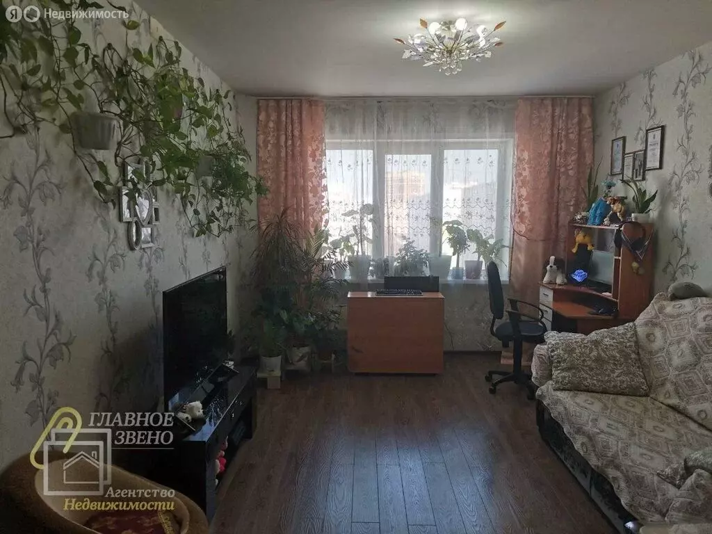 3-комнатная квартира: Новосибирск, улица Тюленина, 17 (66 м) - Фото 1