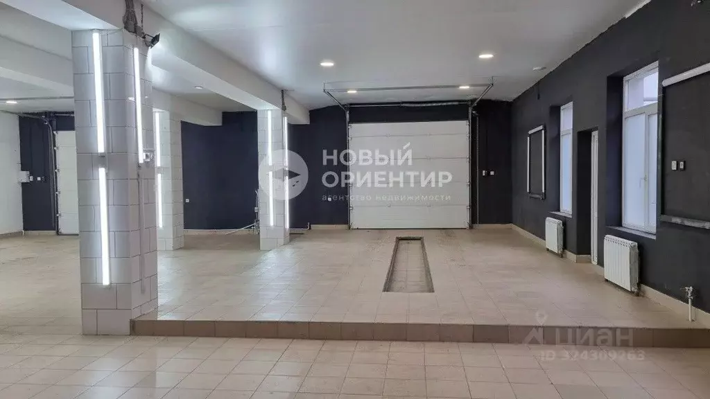 Производственное помещение в Свердловская область, Екатеринбург пер. ... - Фото 2