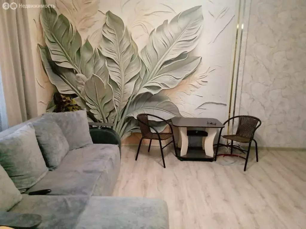 3-комнатная квартира: Пышма, улица Кирова, 41 (80.6 м) - Фото 1