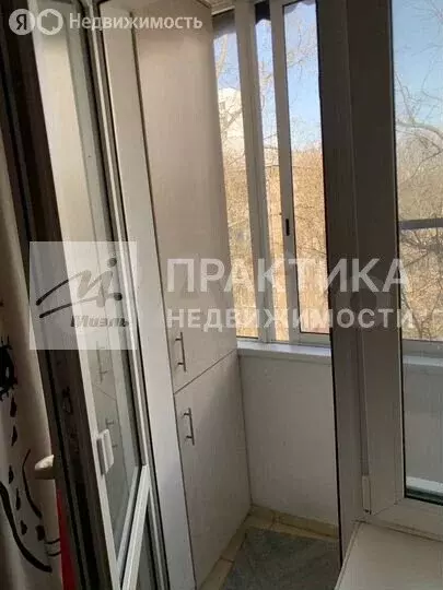 3-комнатная квартира: Москва, улица Адмирала Макарова, 3 (56 м) - Фото 1