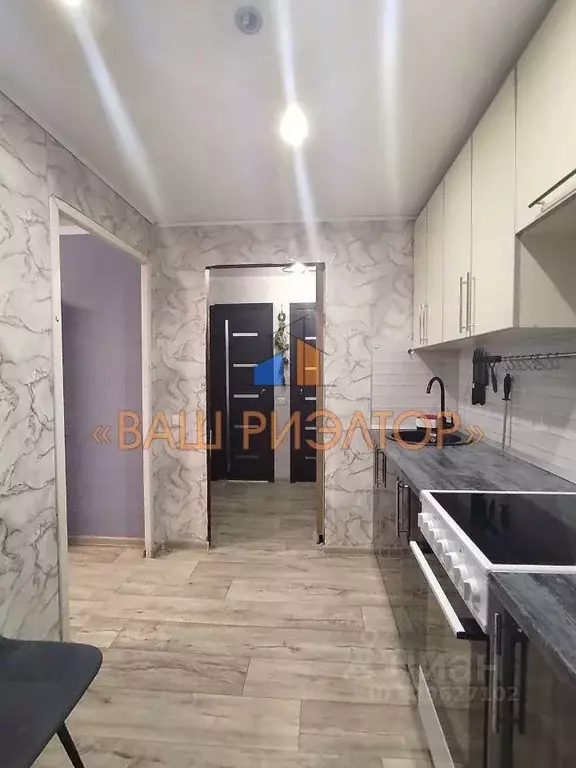 2-к кв. Белгородская область, Губкин ул. Фрунзе, 10Б (36.1 м) - Фото 2