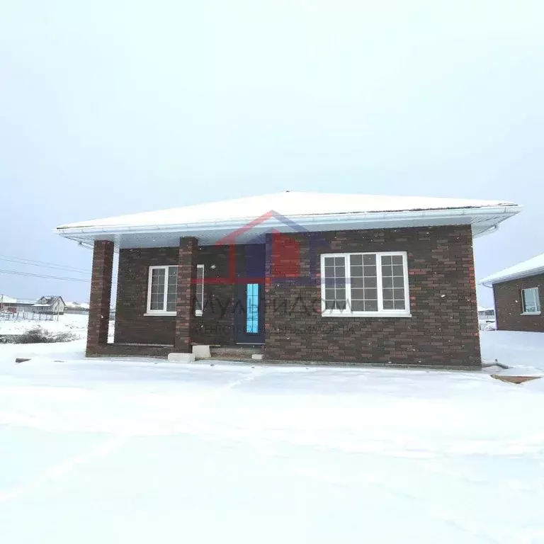 Дом в Белгородская область, Старый Оскол просп. Александра Невского, ... - Фото 1