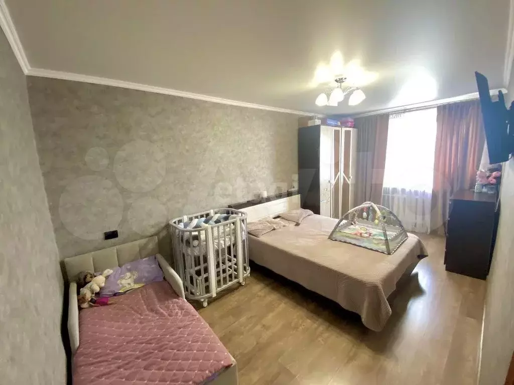 3-к. квартира, 74 м, 5/5 эт. - Фото 1