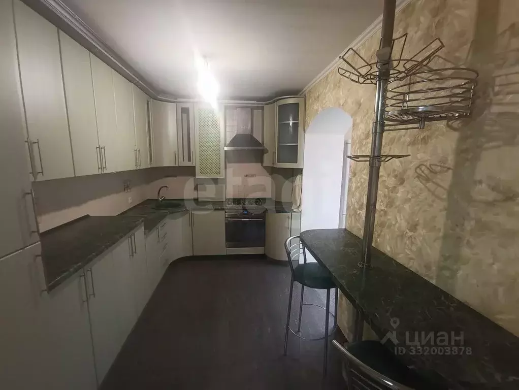 4-к кв. Крым, Феодосия ул. Чкалова, 113Б (91.2 м) - Фото 1