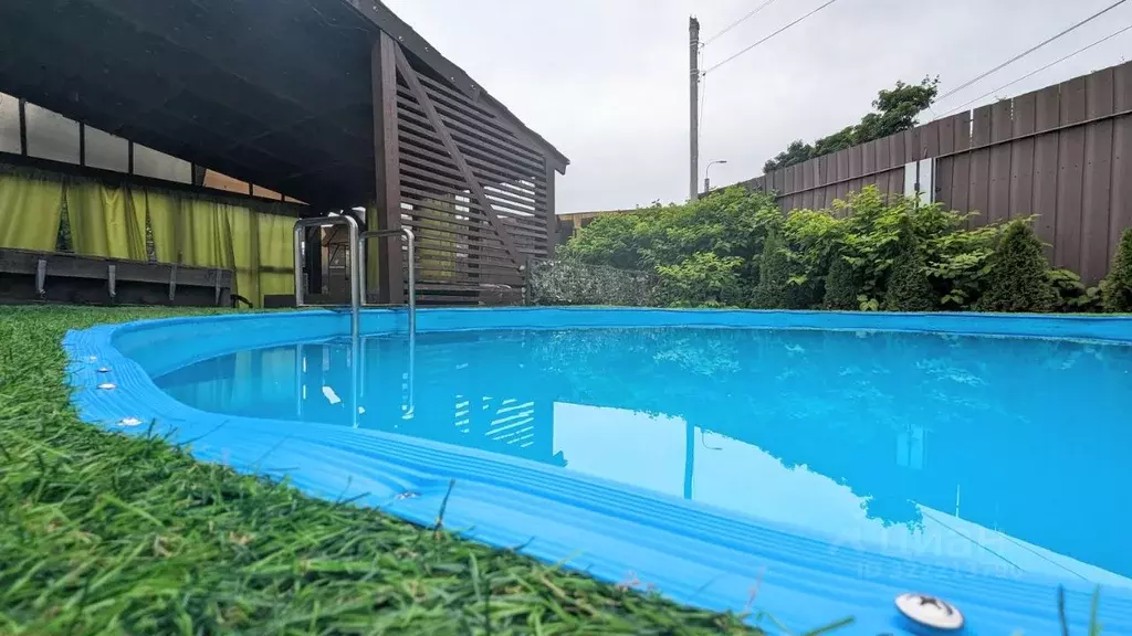 Дом в Санкт-Петербург пос. Парголово, 1-й пер., 3к1 (200 м) - Фото 1