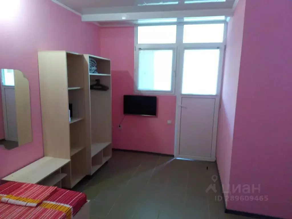 Комната Крым, Алушта муниципальный округ, с. Солнечногорское ул. ... - Фото 2