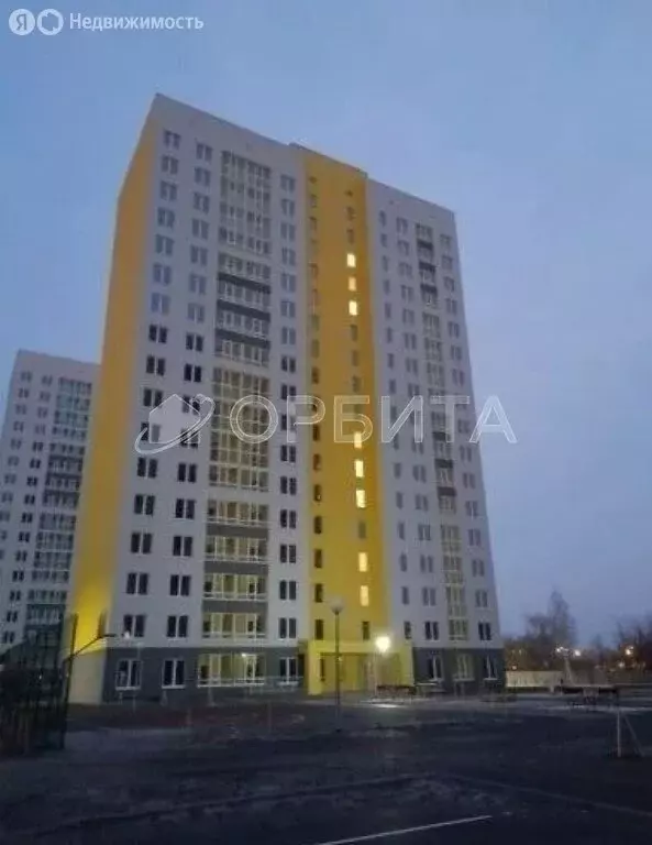 1-комнатная квартира: Тюмень, улица Ветеранов Труда, 9Ак2 (33.5 м) - Фото 1
