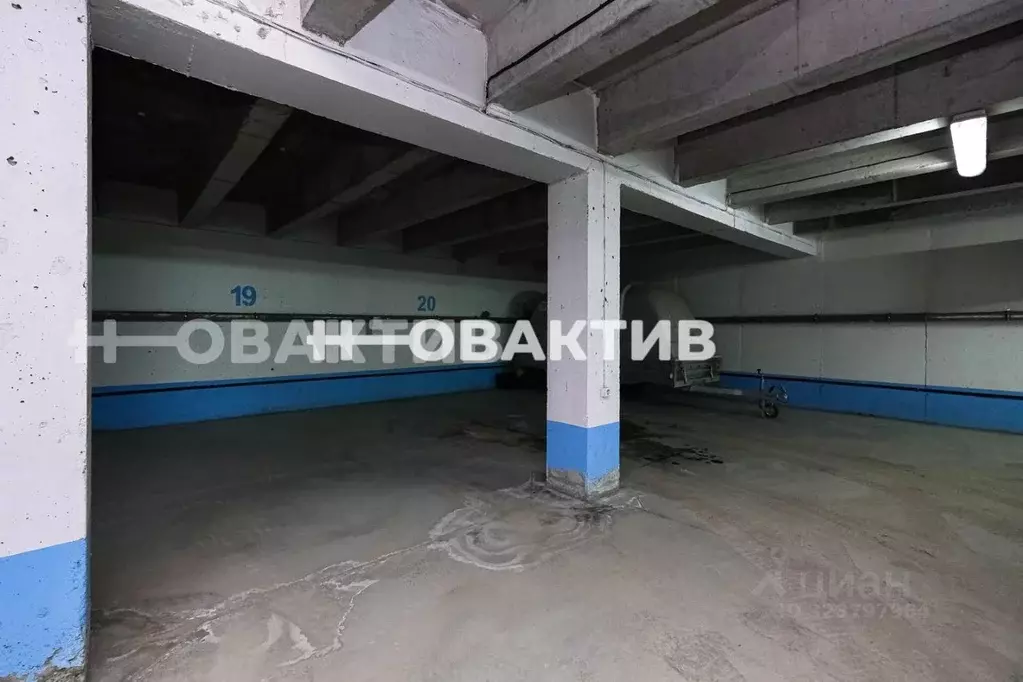 Гараж в Новосибирская область, Новосибирск ул. Галущака, 15 (19 м) - Фото 2
