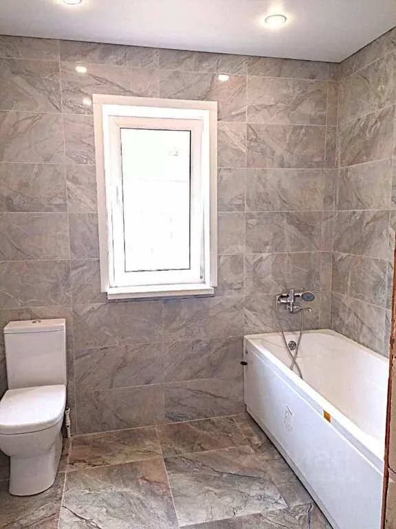 Дом в Самарская область, Волжский район, Смышляевка городское ... - Фото 1