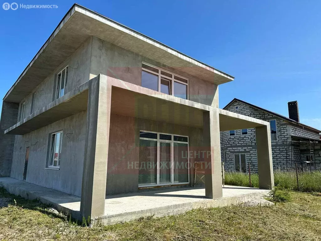 Дом в Луговое, Комсомольская улица, 2 (310 м) - Фото 1