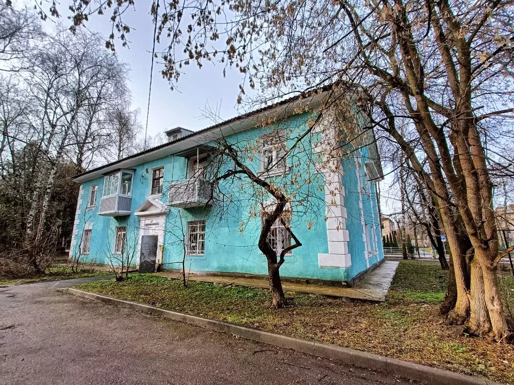 2-к кв. Московская область, Серпухов Физкультурная ул., 8 (53.6 м) - Фото 1